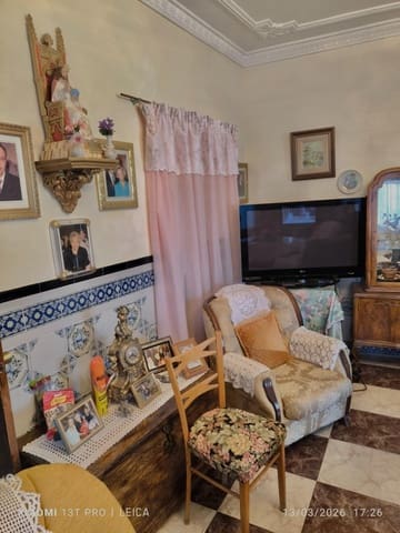 4 bedroom Townhouse for sale in Fuente Obejuna - € 155,000 (Ref: 9698869)