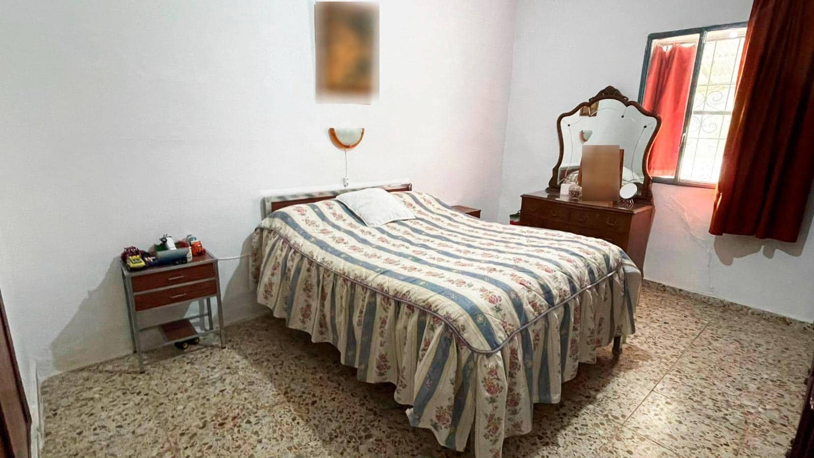 5 bedroom Finca/Country House for sale in Villaharta with pool - € 139,500 (Ref: 9698871)