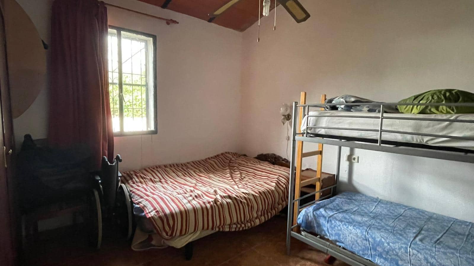 5 bedroom Finca/Country House for sale in Villaharta with pool - € 139,500 (Ref: 9698871)