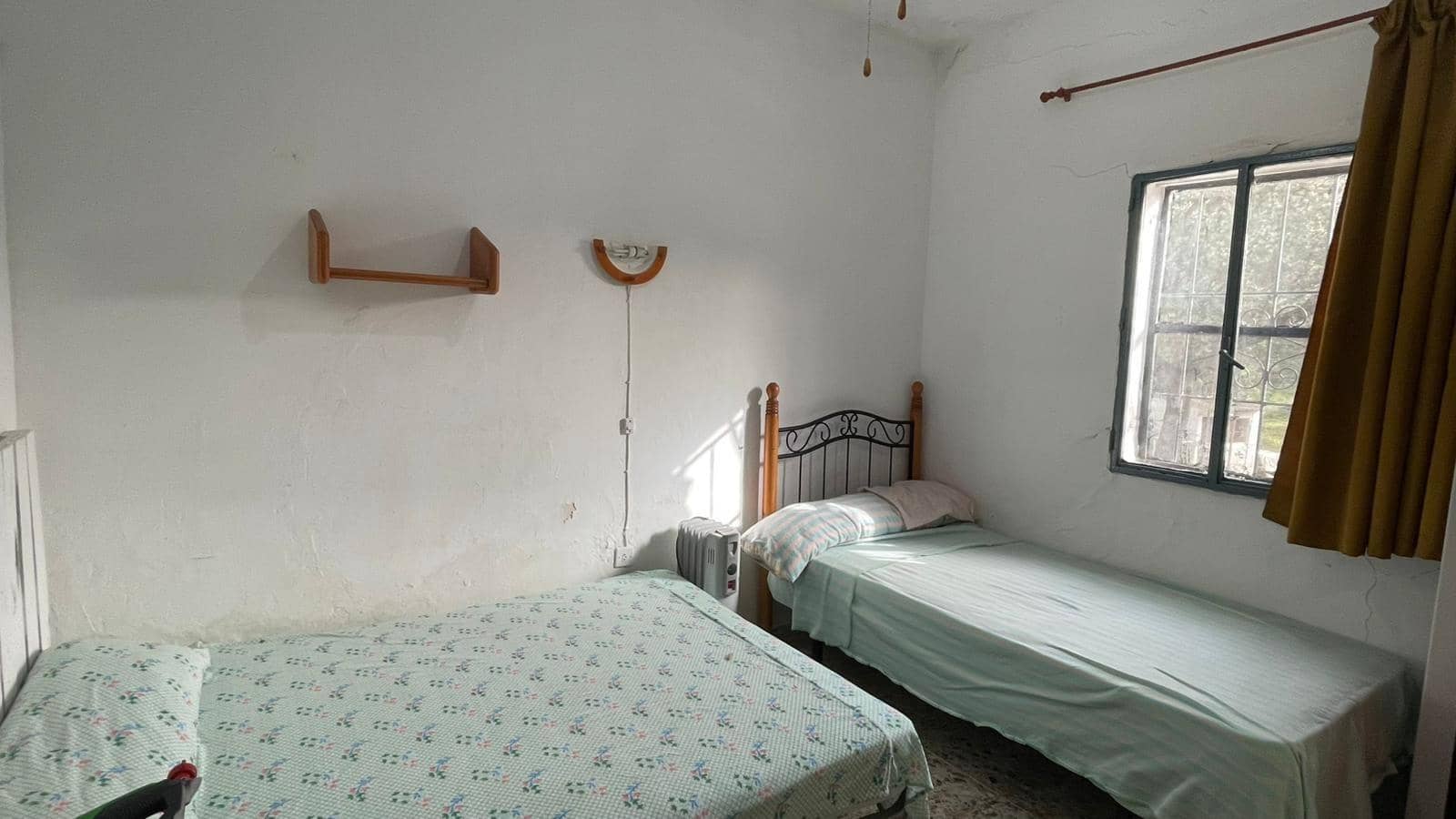 5 bedroom Finca/Country House for sale in Villaharta with pool - € 139,500 (Ref: 9698871)