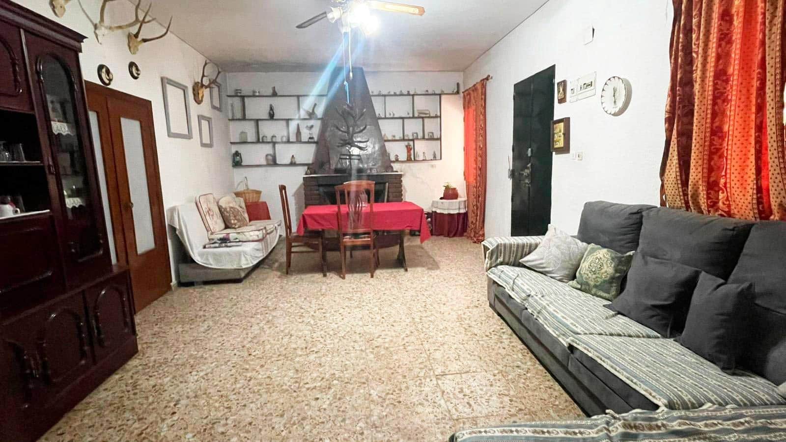 5 bedroom Finca/Country House for sale in Villaharta with pool - € 139,500 (Ref: 9698871)