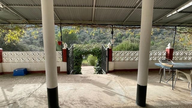 5 slaapkamer Finca/Landhuis te koop in Villaharta met zwembad - € 139.500 (Ref: 9698871)