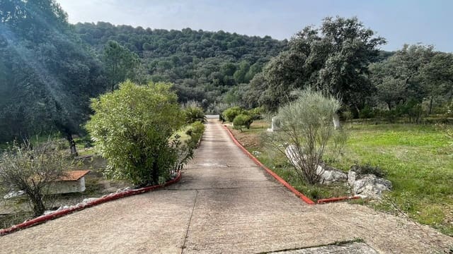 5 slaapkamer Finca/Landhuis te koop in Villaharta met zwembad - € 139.500 (Ref: 9698871)