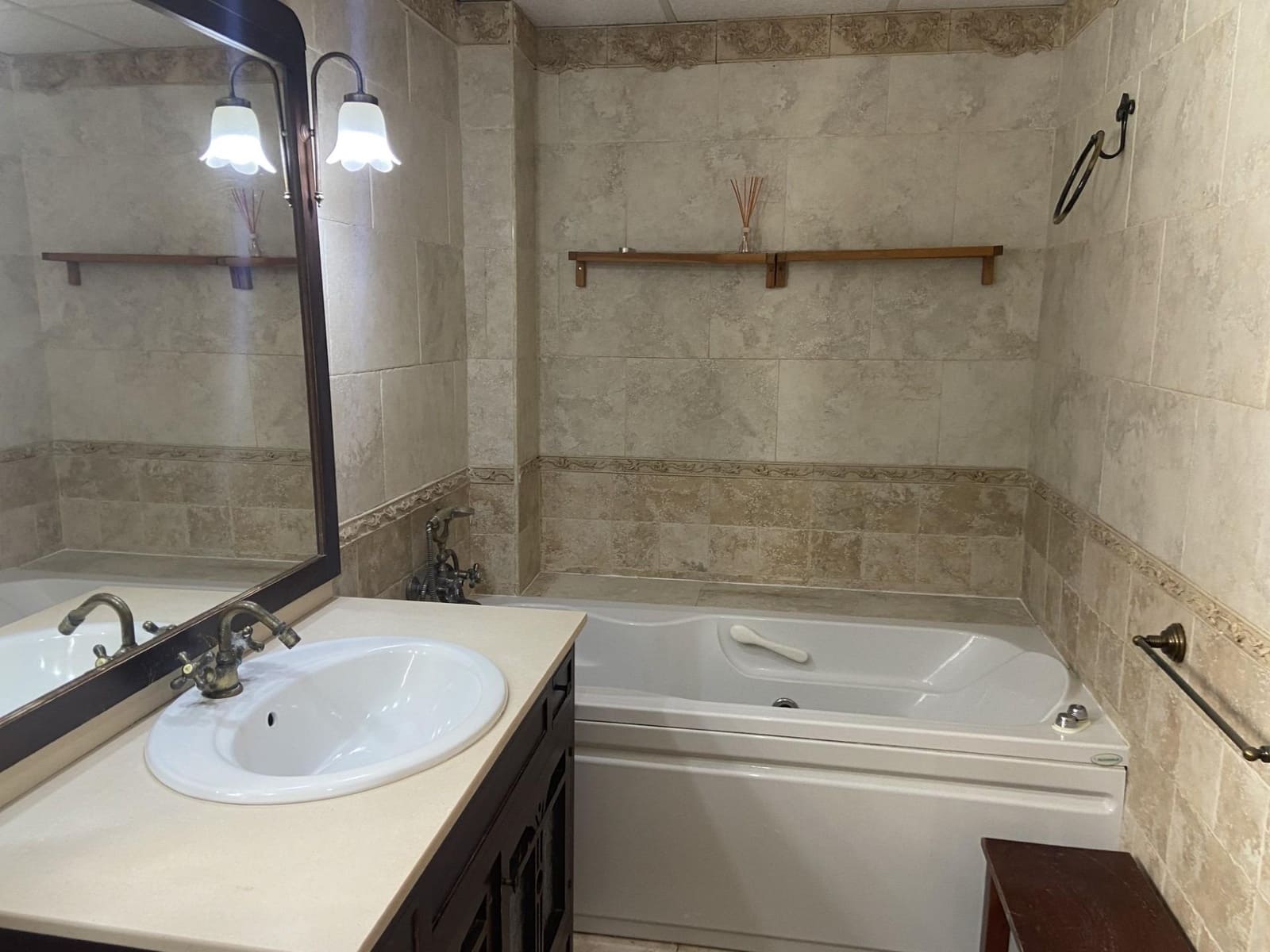 3 bedroom Flat for sale in Cordoba city - € 185,000 (Ref: 9701710)