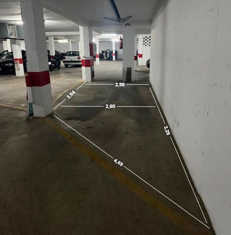 Garage til salg i Arcángel, Córdoba by - € 16.990 (Ref: 9701712)