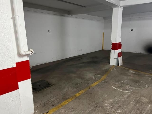 Garage til salg i Arcángel, Córdoba by - € 16.990 (Ref: 9701712)