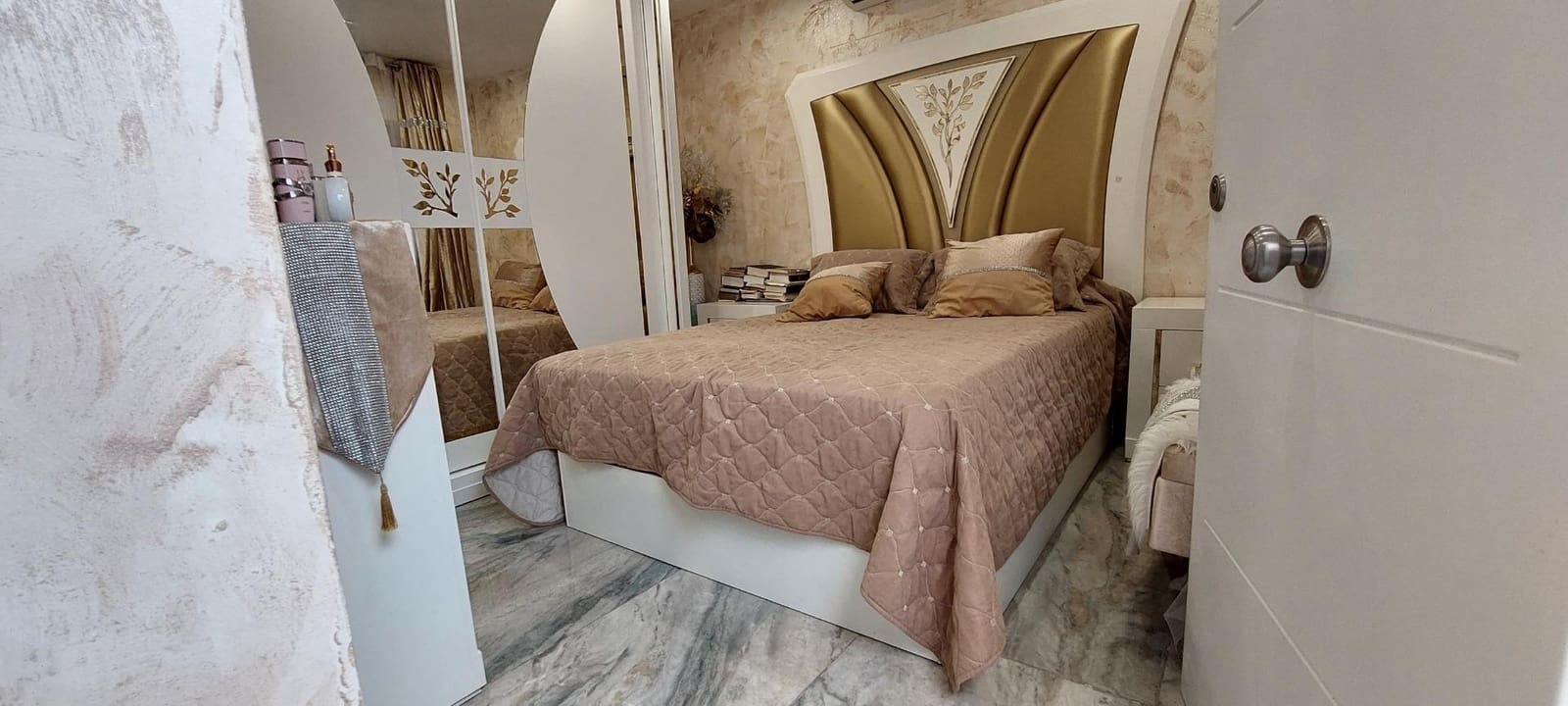 4 soveværelse Byhus til salg i Cordoba by - € 99.900 (Ref: 9701713)