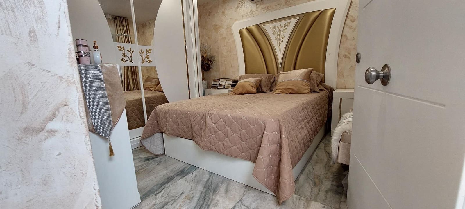 4 soveværelse Byhus til salg i Cordoba by - € 99.900 (Ref: 9701713)