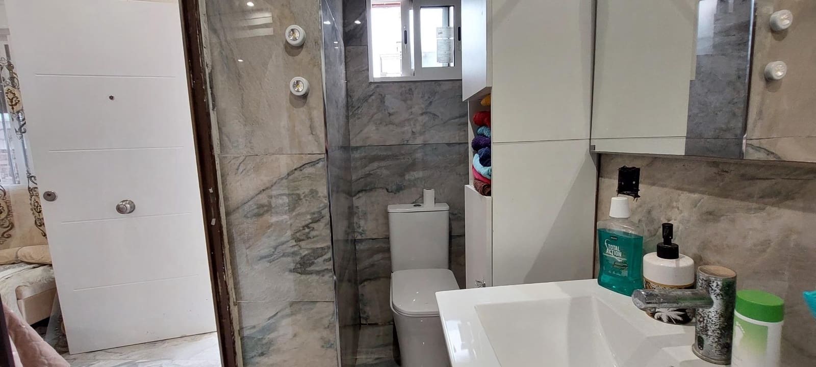 4 soveværelse Byhus til salg i Cordoba by - € 99.900 (Ref: 9701713)