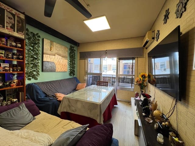 3 soveværelse Lejlighed til salg i Viñuela-Rescatado, Córdoba by - € 159.900 (Ref: 9704940)