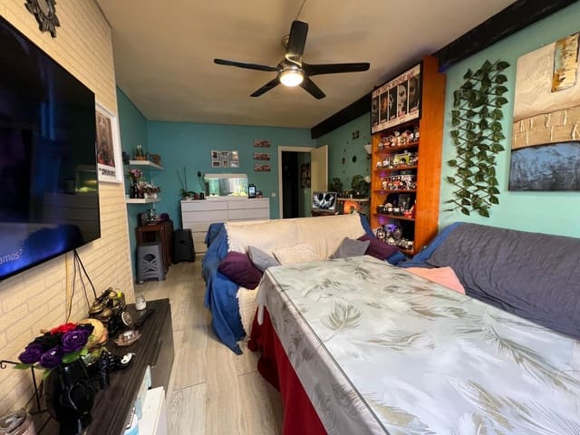 3 soveværelse Lejlighed til salg i Viñuela-Rescatado, Córdoba by - € 159.900 (Ref: 9704940)