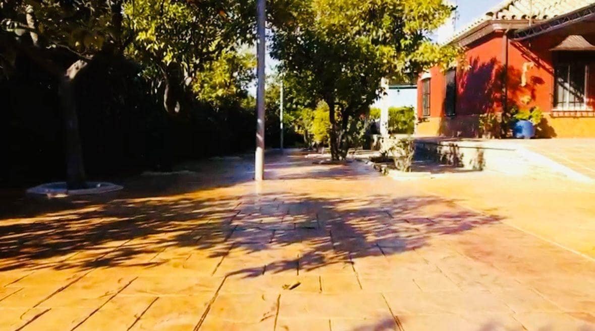 4 bedroom Villa for sale in La Carlota with pool - € 308,000 (Ref: 9721772)