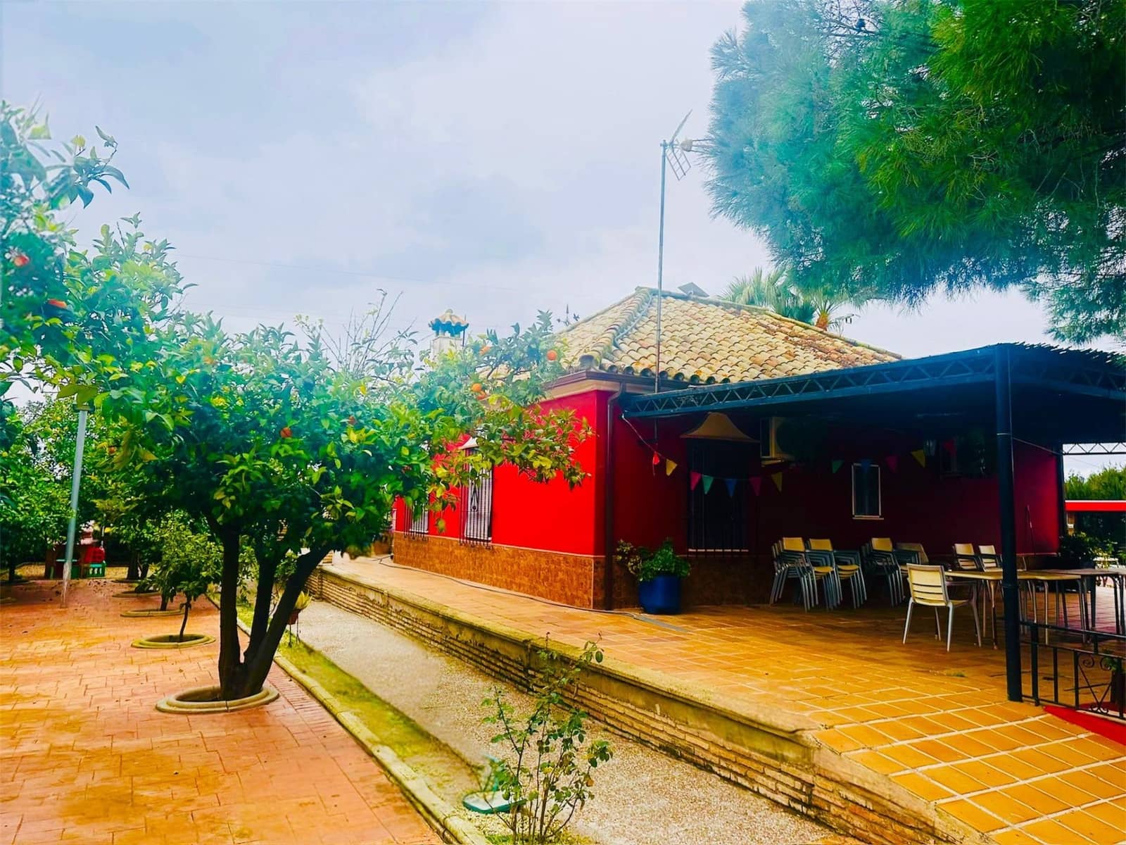 4 bedroom Villa for sale in La Carlota with pool - € 308,000 (Ref: 9721772)