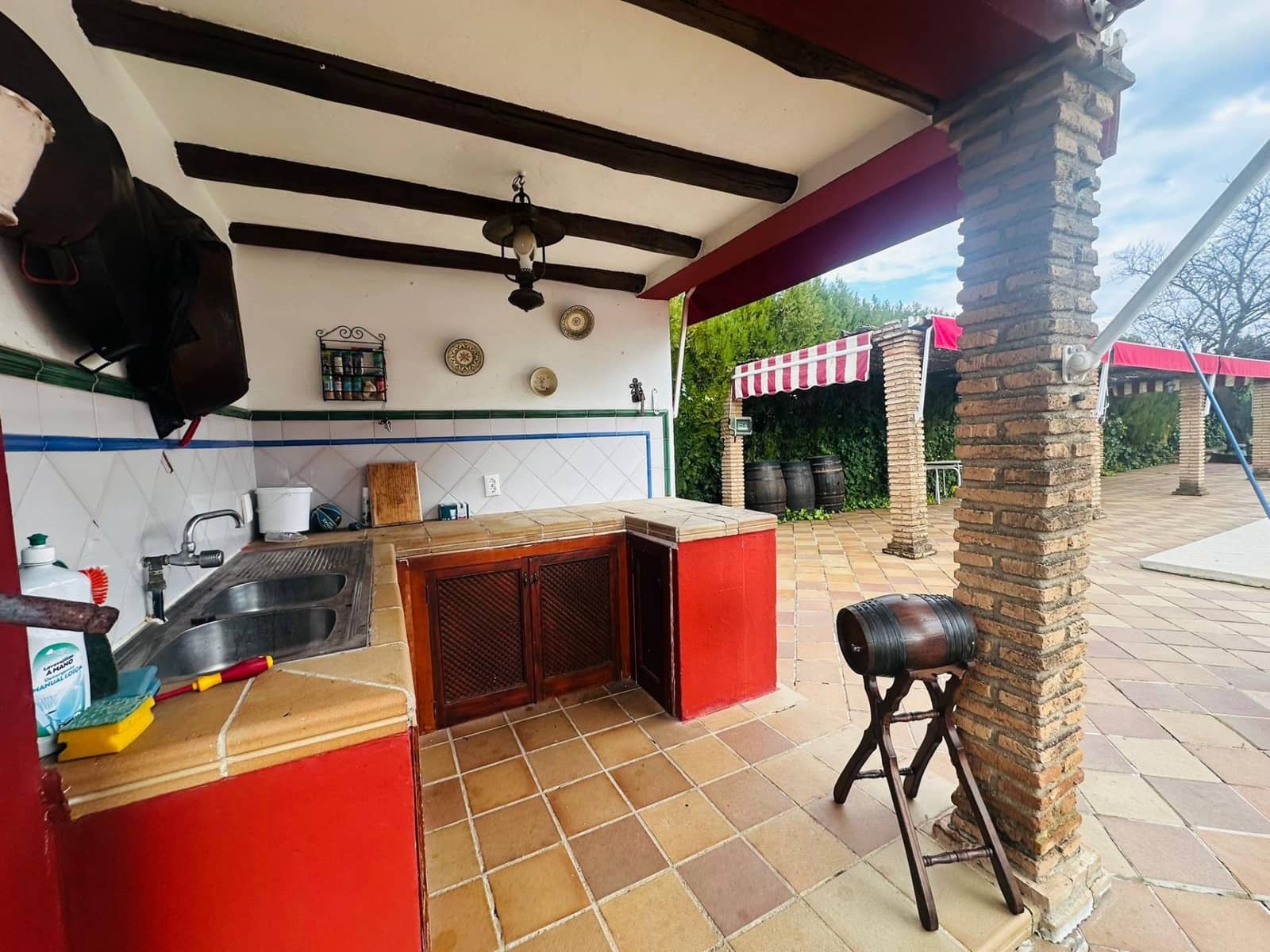 4 bedroom Villa for sale in La Carlota with pool - € 308,000 (Ref: 9721772)