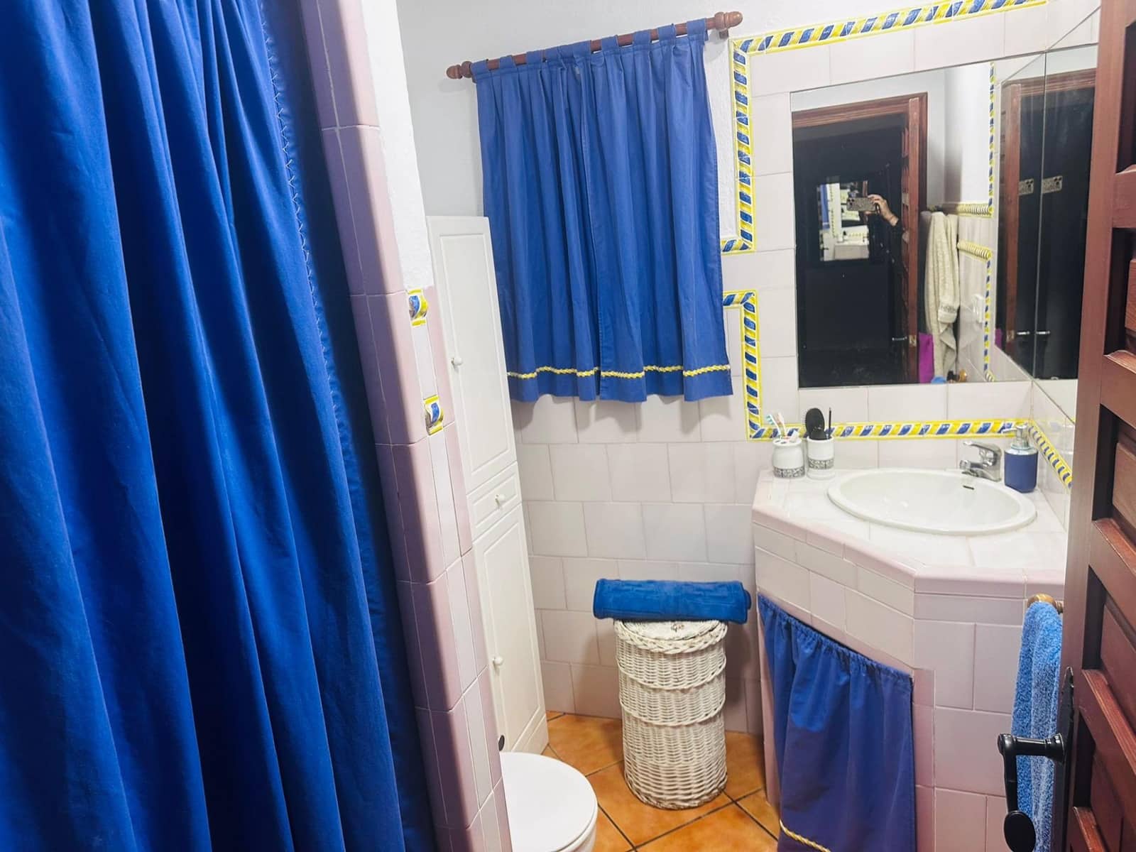 4 bedroom Villa for sale in La Carlota with pool - € 308,000 (Ref: 9721772)