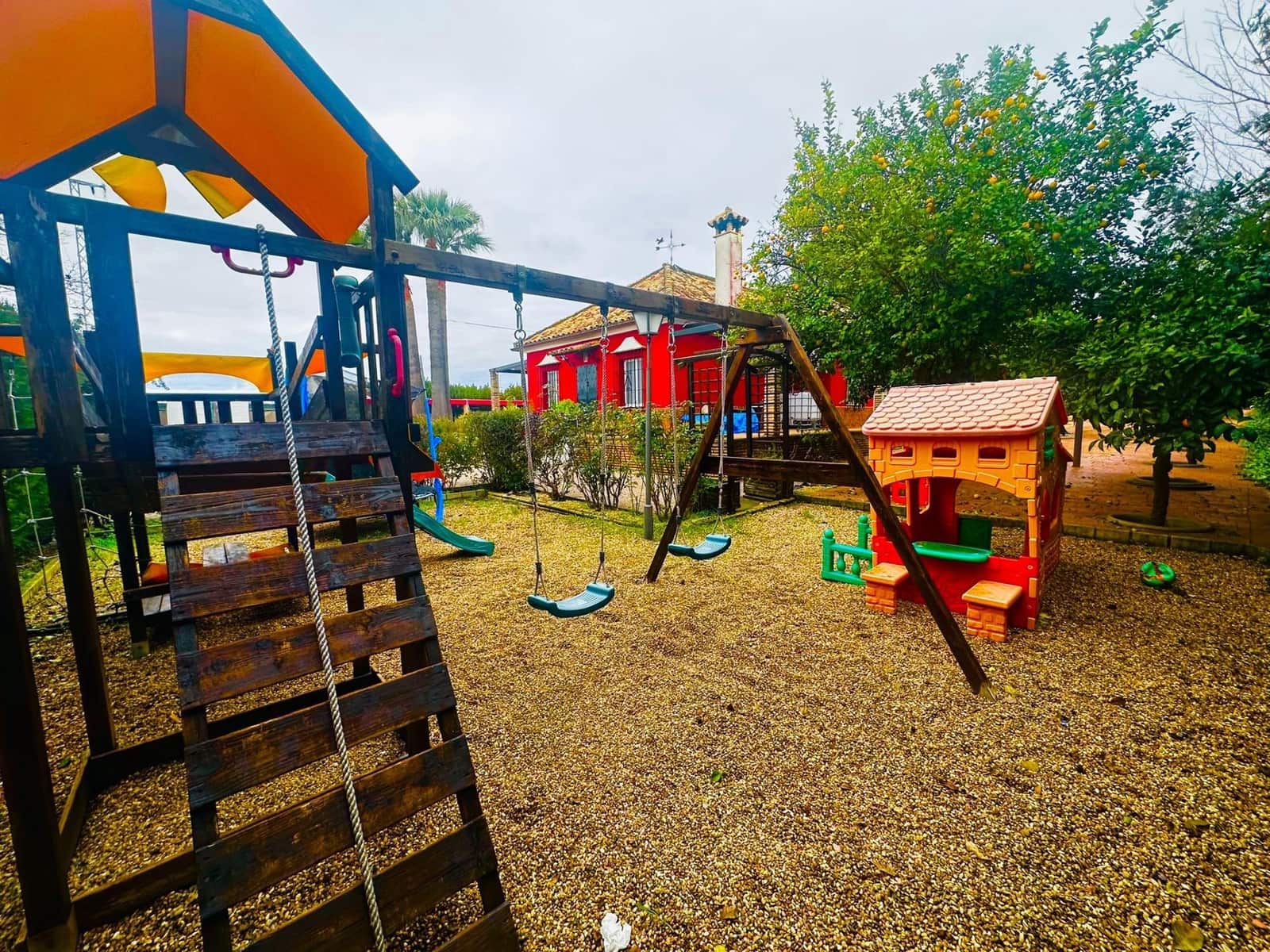 4 bedroom Villa for sale in La Carlota with pool - € 308,000 (Ref: 9721772)