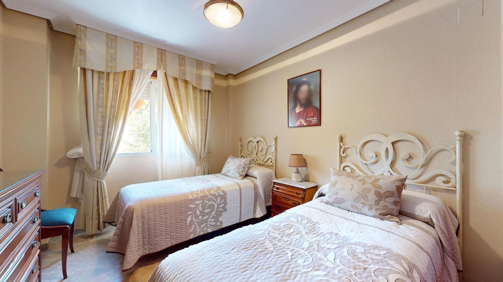 3 bedroom Flat for sale in Cordoba city with garage - € 190,000 (Ref: 9721773)