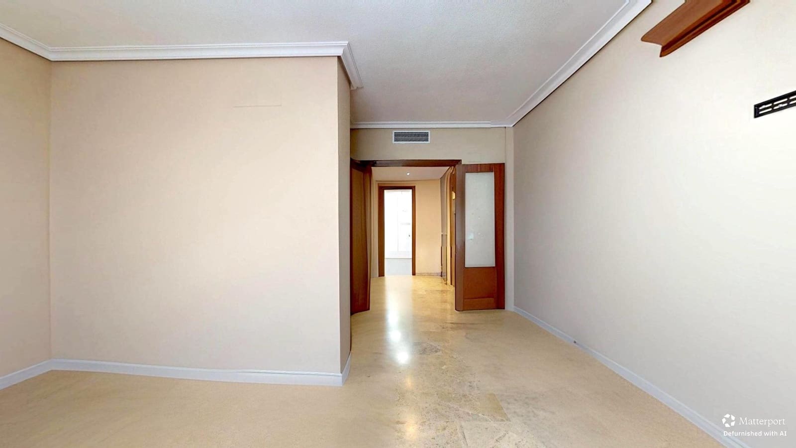 3 bedroom Flat for sale in Cordoba city with garage - € 190,000 (Ref: 9721773)