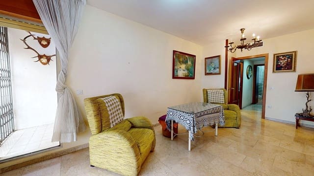 2 Zimmer Wohnung zu verkaufen in Ciudad Jardín, Córdoba Stadt - 149.000 € (Ref: 9721774)