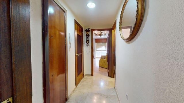 2 Zimmer Wohnung zu verkaufen in Ciudad Jardín, Córdoba Stadt - 149.000 € (Ref: 9721774)
