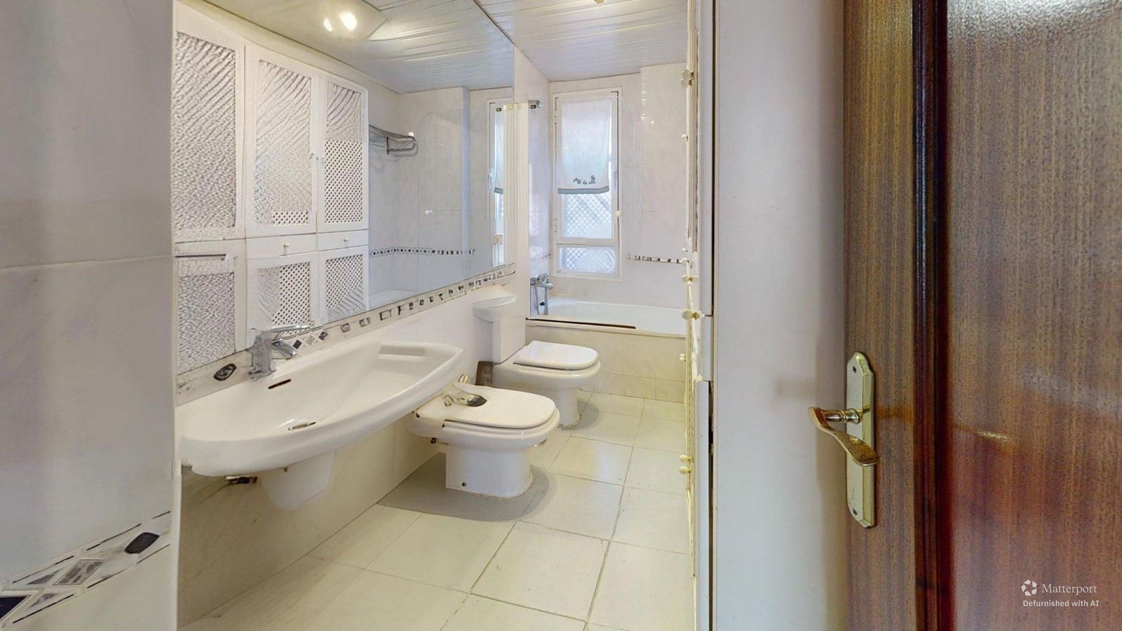 4 bedroom Apartment for sale in Cordoba city - € 239,000 (Ref: 9721776)