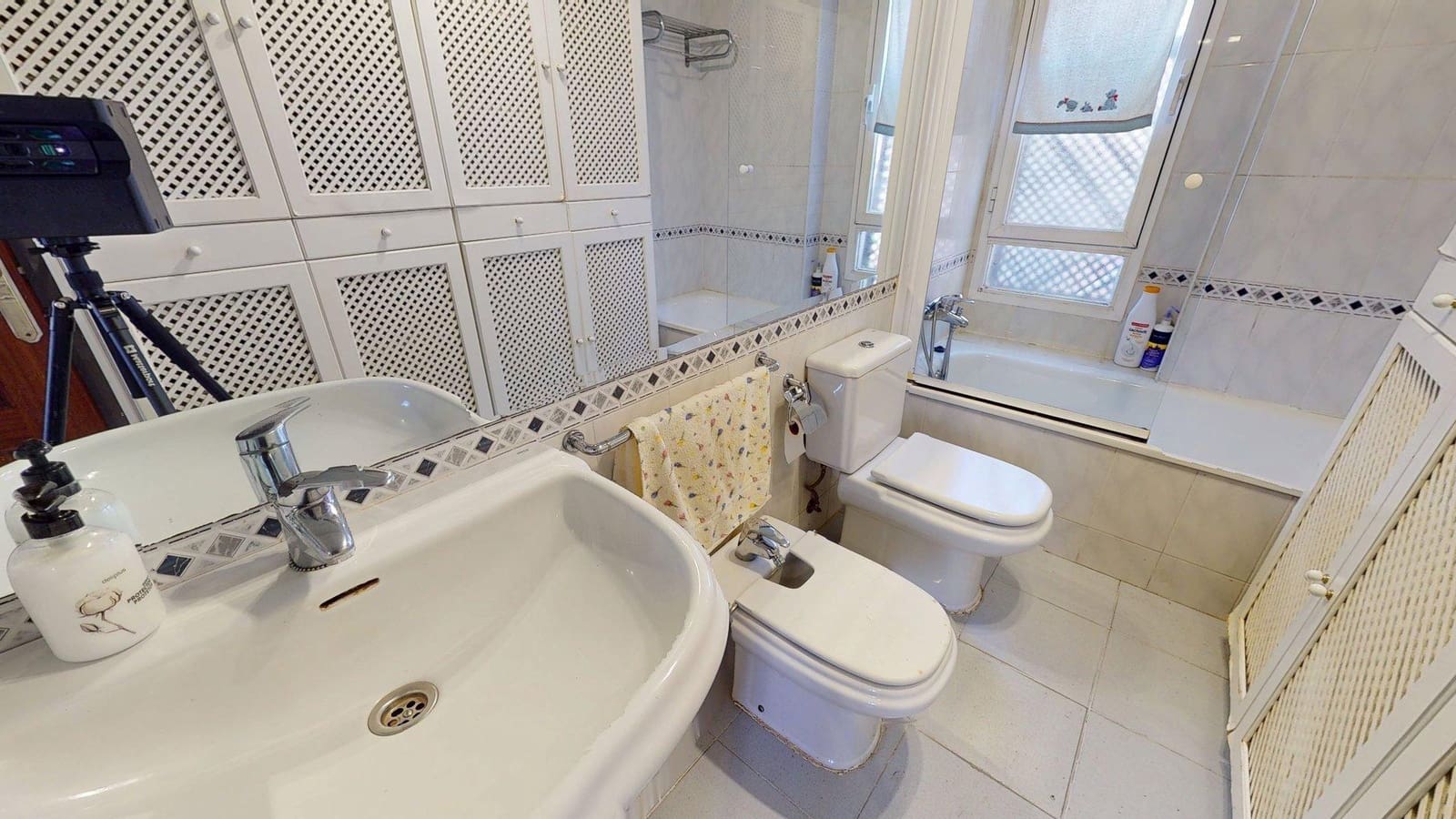 4 bedroom Apartment for sale in Cordoba city - € 239,000 (Ref: 9721776)