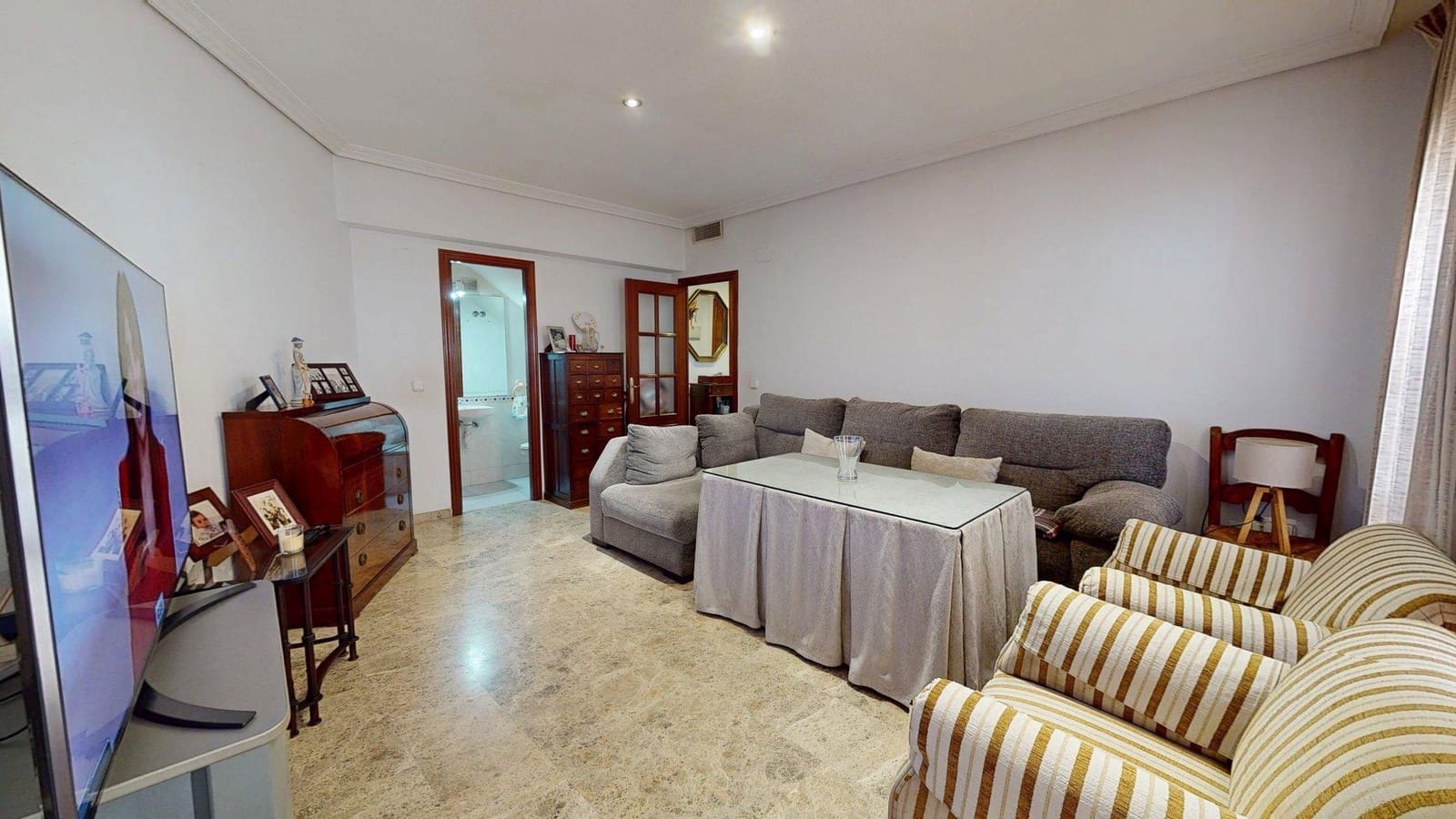 4 bedroom Apartment for sale in Cordoba city - € 239,000 (Ref: 9721776)
