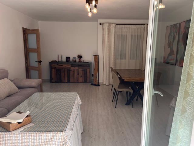 4 Zimmer Wohnung zu verkaufen in Ciudad Jardín, Córdoba Stadt - 279.000 € (Ref: 9721777)