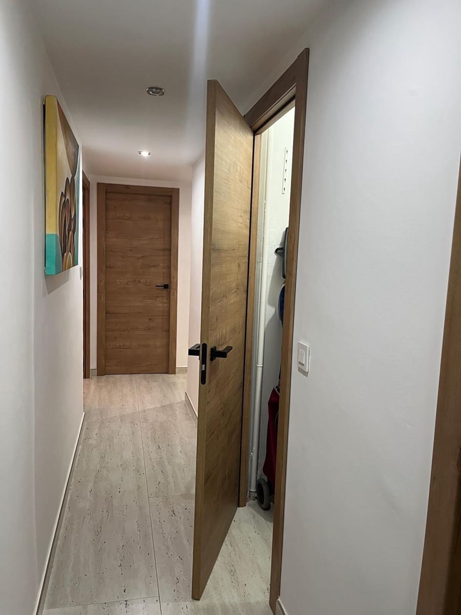 4 bedroom Flat for sale in Cordoba city - € 279,000 (Ref: 9721777)