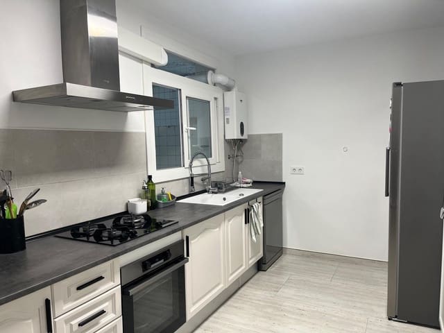 4 Zimmer Wohnung zu verkaufen in Ciudad Jardín, Córdoba Stadt - 279.000 € (Ref: 9721777)