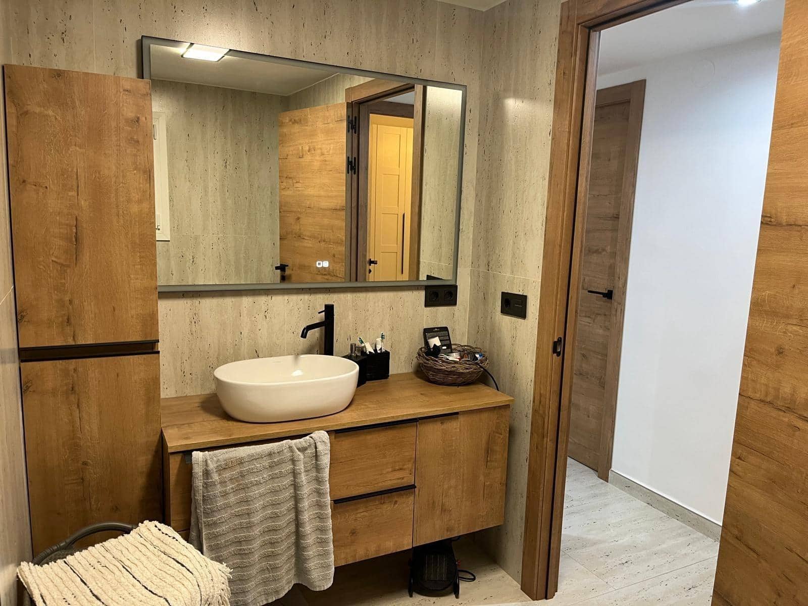 4 bedroom Flat for sale in Cordoba city - € 279,000 (Ref: 9721777)