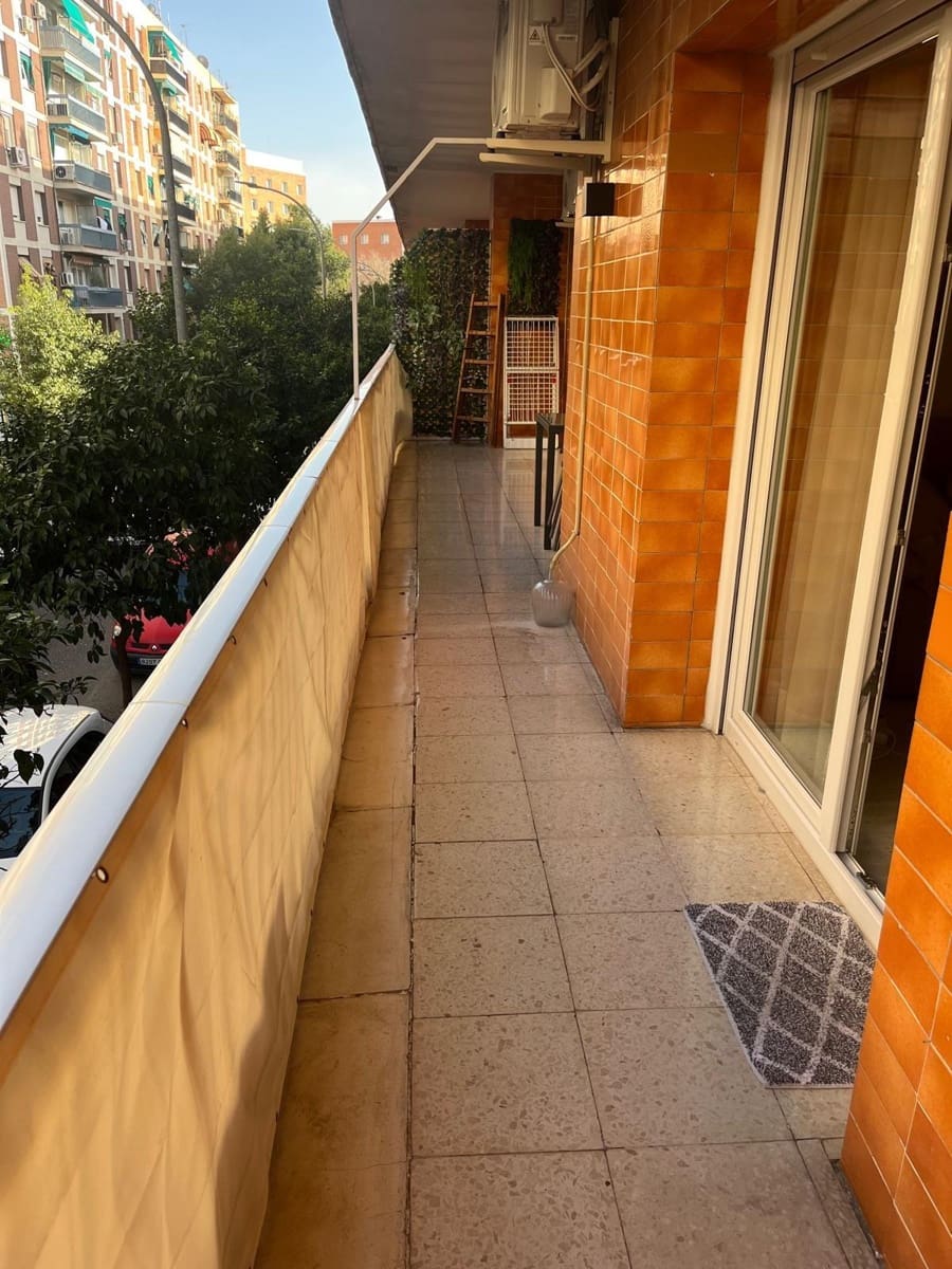 4 bedroom Flat for sale in Cordoba city - € 279,000 (Ref: 9721777)