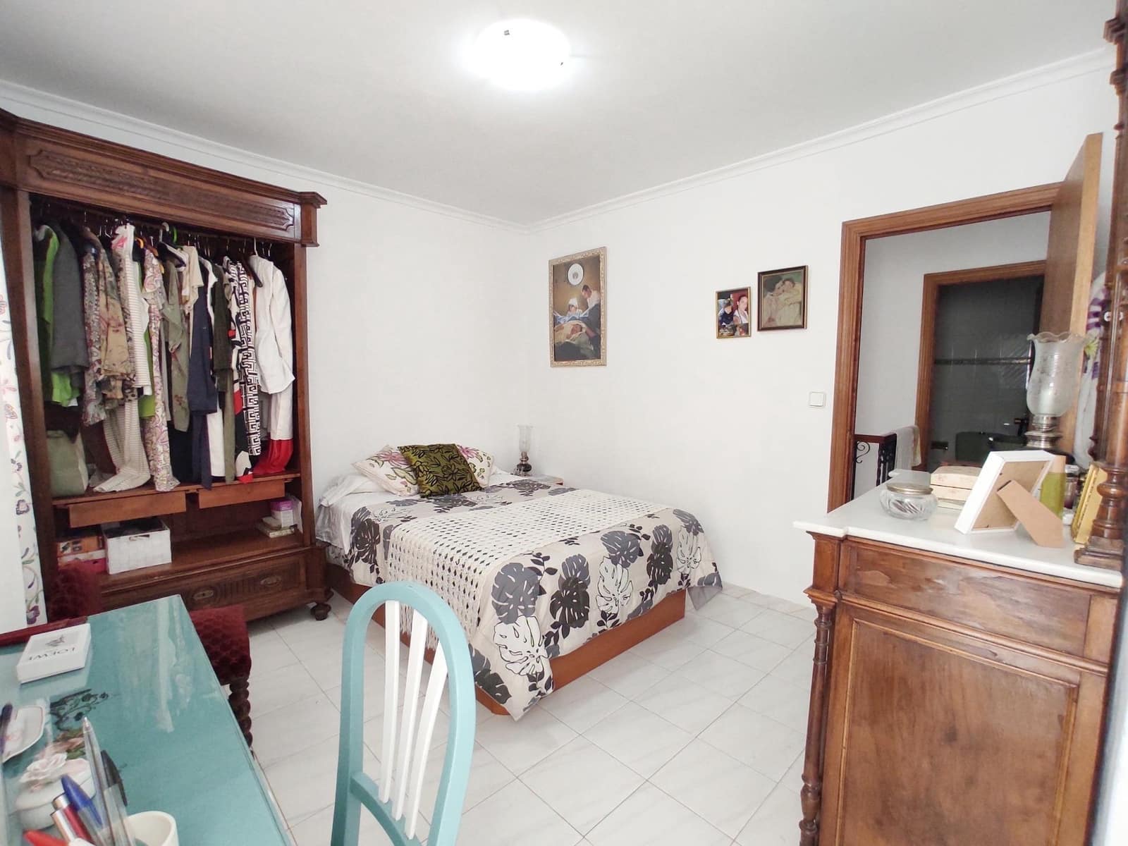 7 bedroom Villa for sale in Cordoba city - € 339,000 (Ref: 9721778)