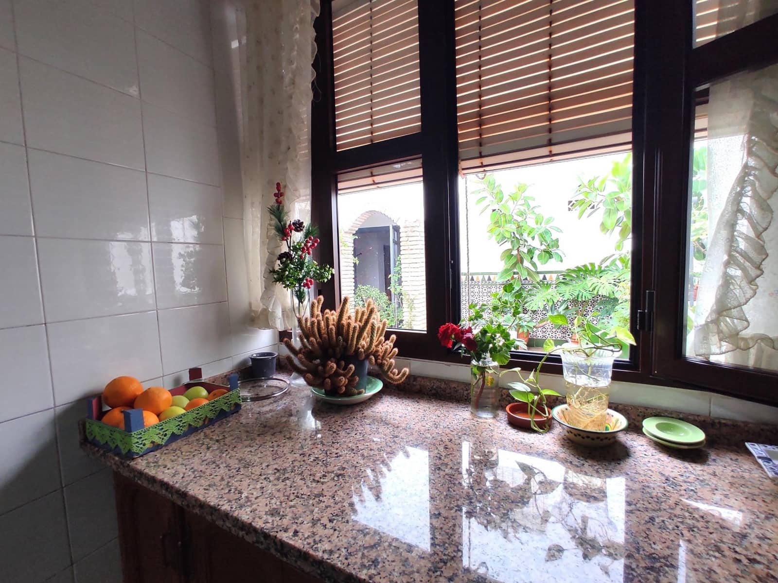 7 bedroom Villa for sale in Cordoba city - € 339,000 (Ref: 9721778)