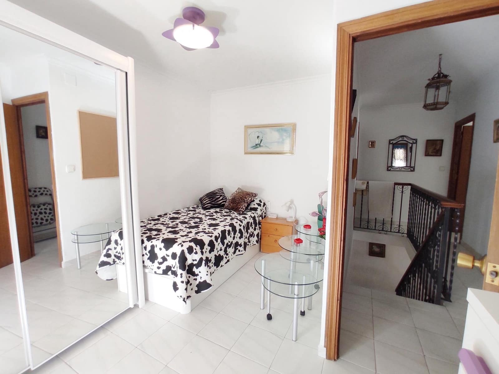 7 bedroom Villa for sale in Cordoba city - € 339,000 (Ref: 9721778)