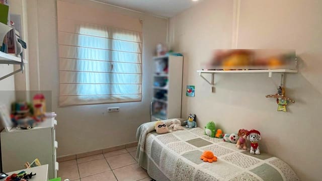 3 camera da letto Villa in vendita in Cordova città con piscina garage - 215.000 € (Rif: 9721779)