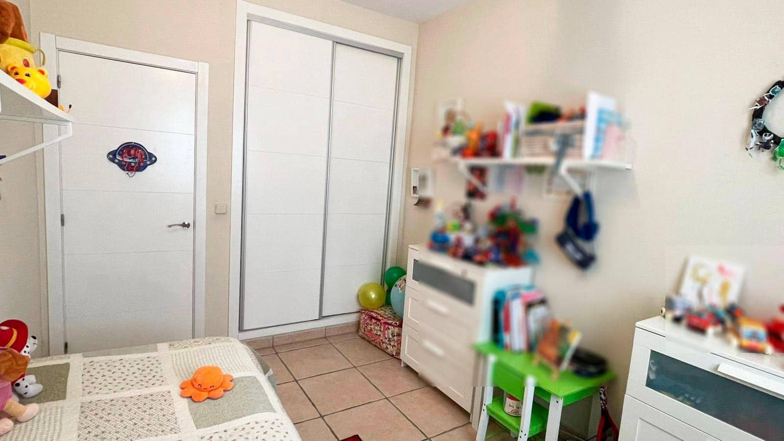 3 bedroom Villa for sale in Cordoba city with pool garage - € 215,000 (Ref: 9721779)