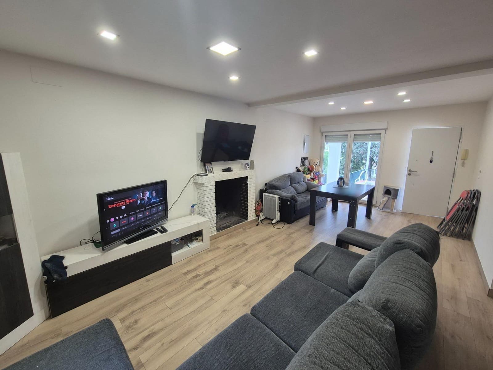 3 bedroom Villa for sale in Cordoba city with pool garage - € 230,000 (Ref: 9721781)