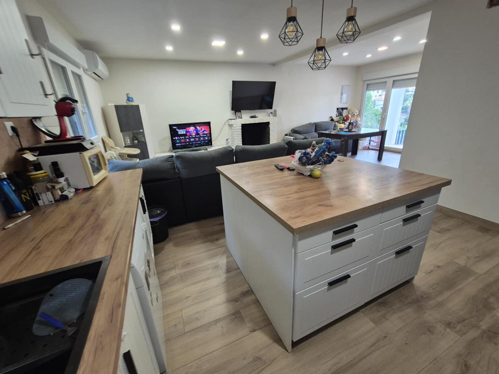 3 bedroom Villa for sale in Cordoba city with pool garage - € 230,000 (Ref: 9721781)