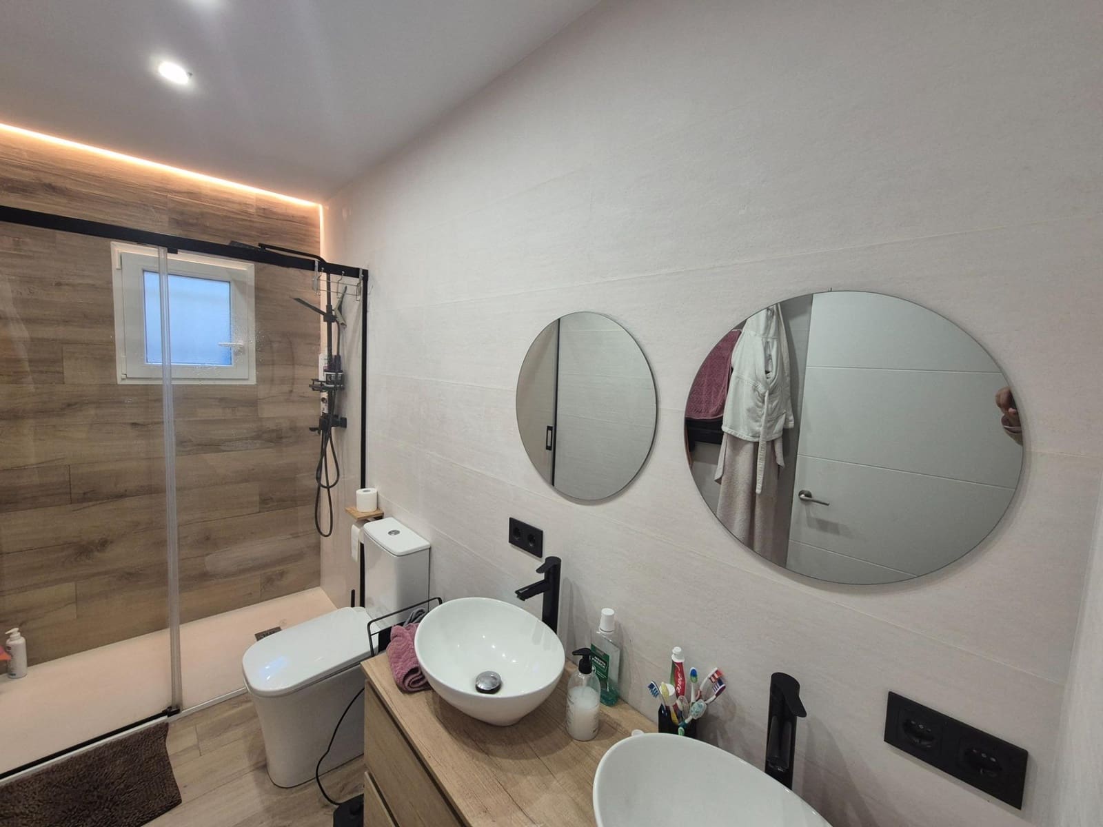 3 bedroom Villa for sale in Cordoba city with pool garage - € 230,000 (Ref: 9721781)