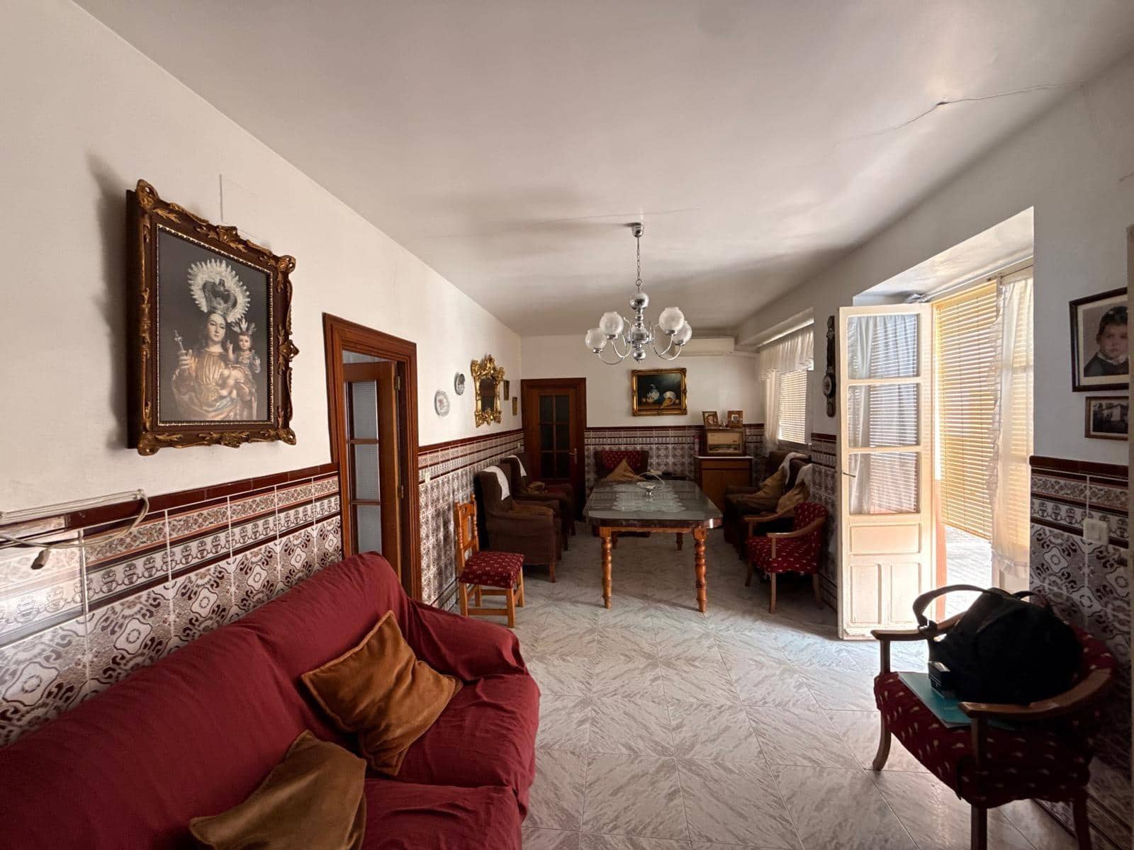 5 bedroom Townhouse for sale in Benameji with garage - € 250,000 (Ref: 9721782)