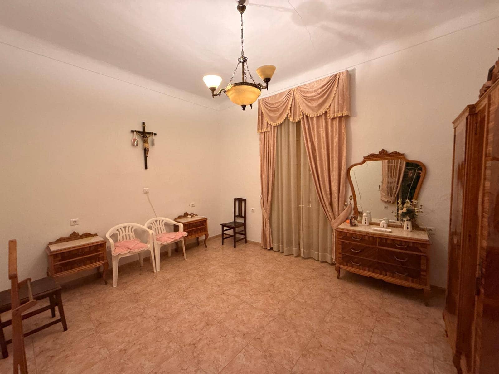 5 bedroom Townhouse for sale in Benameji with garage - € 250,000 (Ref: 9721782)