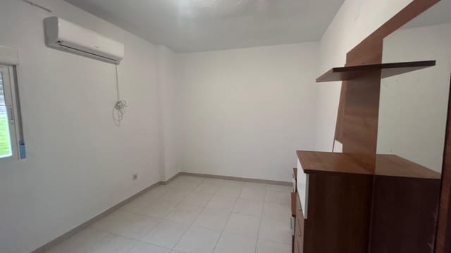 4 bedroom Terraced Villa for sale in El Higueron, Córdoba city with garage - € 220,000 (Ref: 9726727)