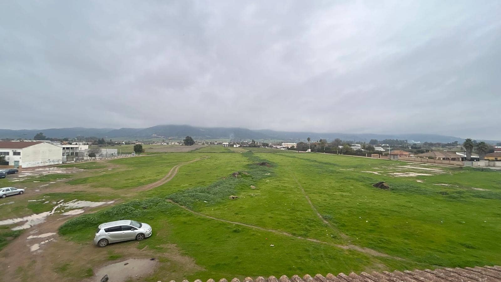 4 bedroom Terraced Villa for sale in El Higueron with garage - € 220,000 (Ref: 9726727)