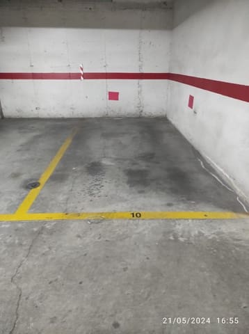 Garage for sale in Centro, Córdoba city - € 26,000 (Ref: 9726728)