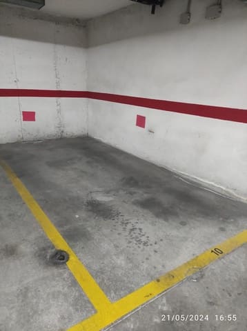 Garage for sale in Centro, Córdoba city - € 26,000 (Ref: 9726728)