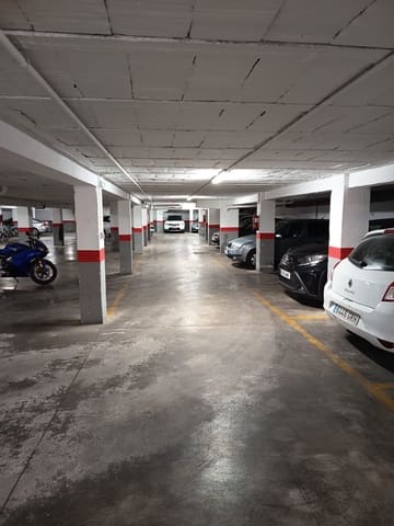 Garage for sale in Centro, Córdoba city - € 26,000 (Ref: 9726728)