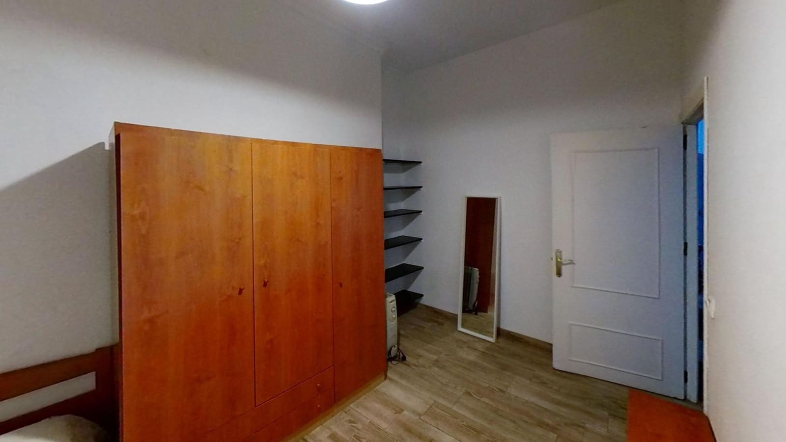 2 bedroom Commercial for sale in Cordoba city - € 210,000 (Ref: 9726729)