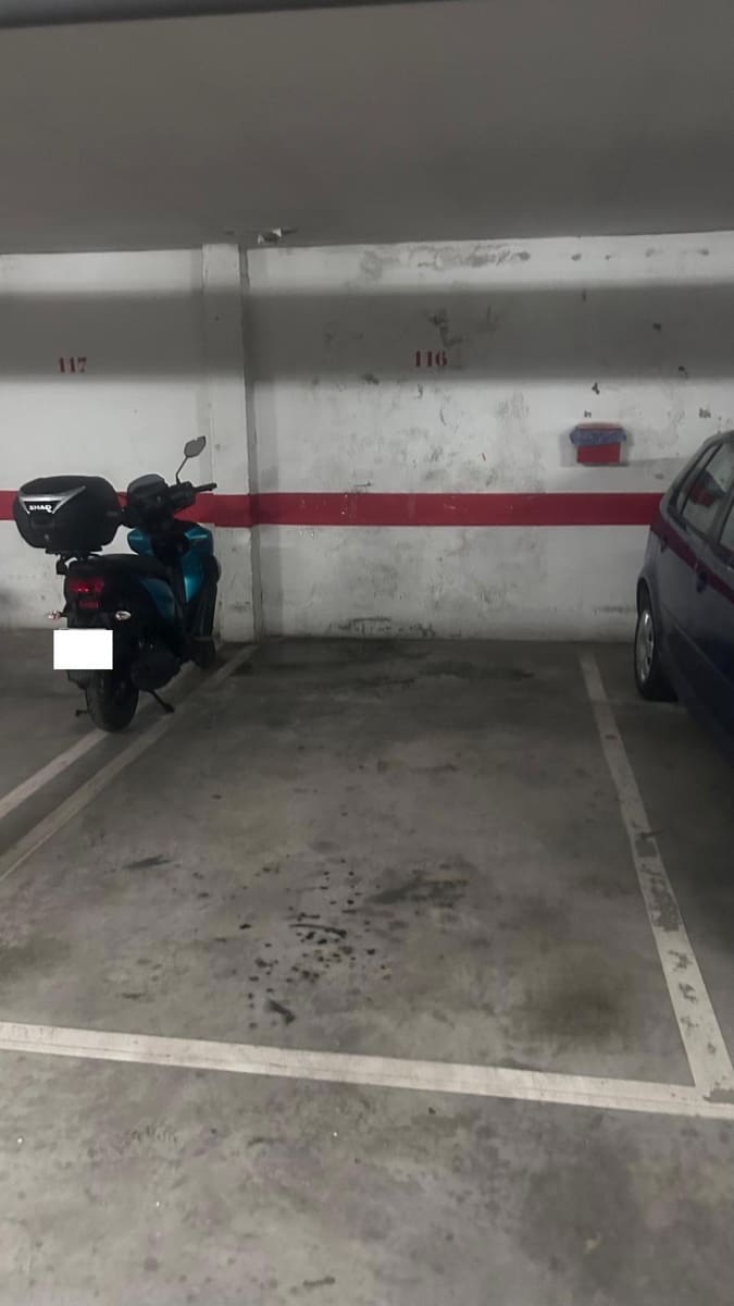 Garage for sale in Cordoba city - € 18,500 (Ref: 9726733)