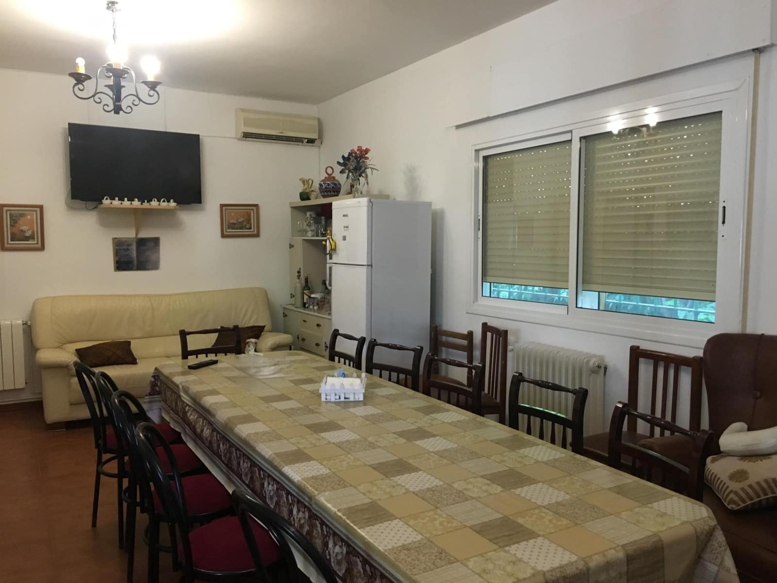 3 bedroom Villa for sale in Cordoba city with pool - € 255,000 (Ref: 9732223)